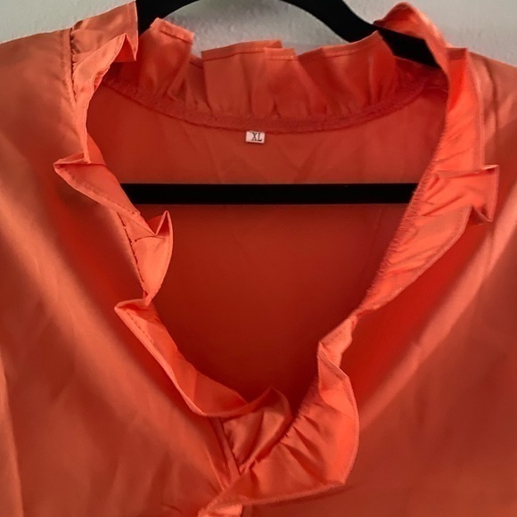 Coral Ruffle Blouse‎ NWOT - Picture 3 of 3